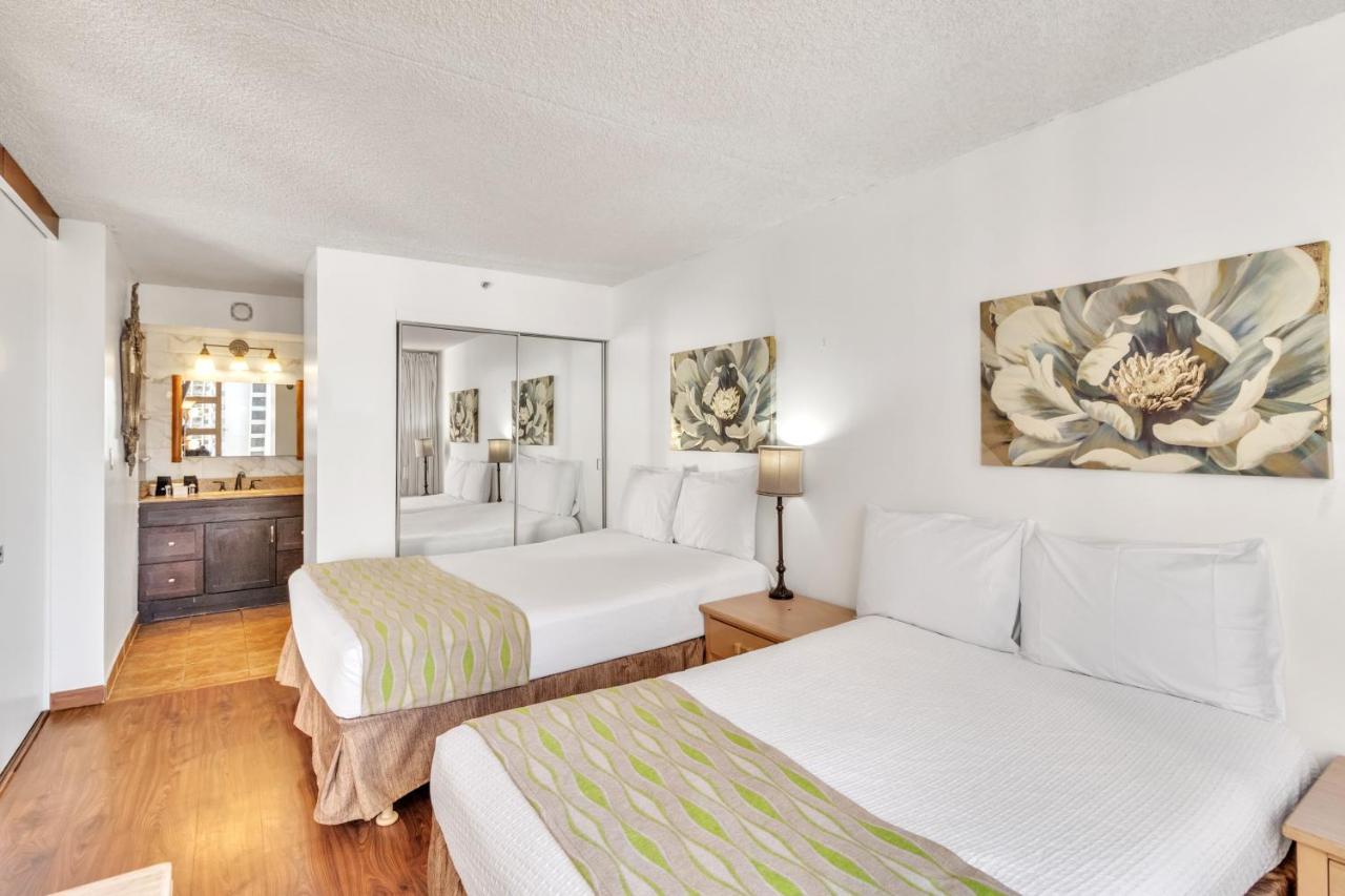 Sea View Condos At The Waikiki Banyan - Free Parking! 호놀룰루 외부 사진
