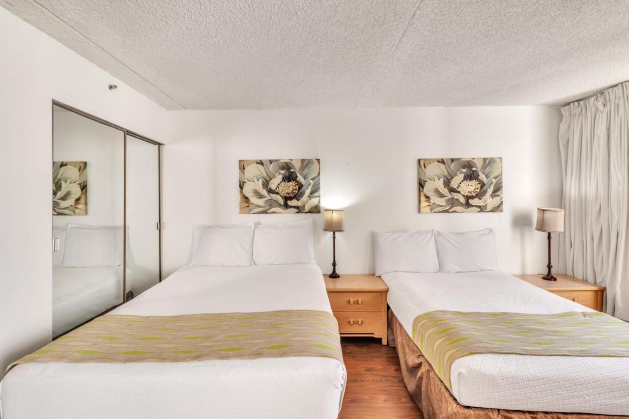 Sea View Condos At The Waikiki Banyan - Free Parking! 호놀룰루 외부 사진